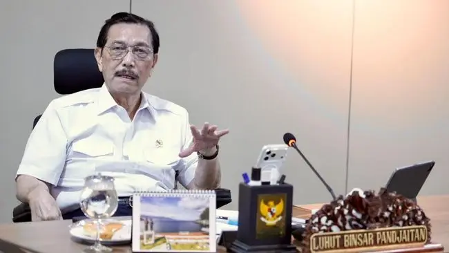  Luhut Binsar Pandjaitan DEN